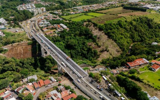 Inaugurado antiguo puente de Saprisa en la ruta 32, Costa Rica.